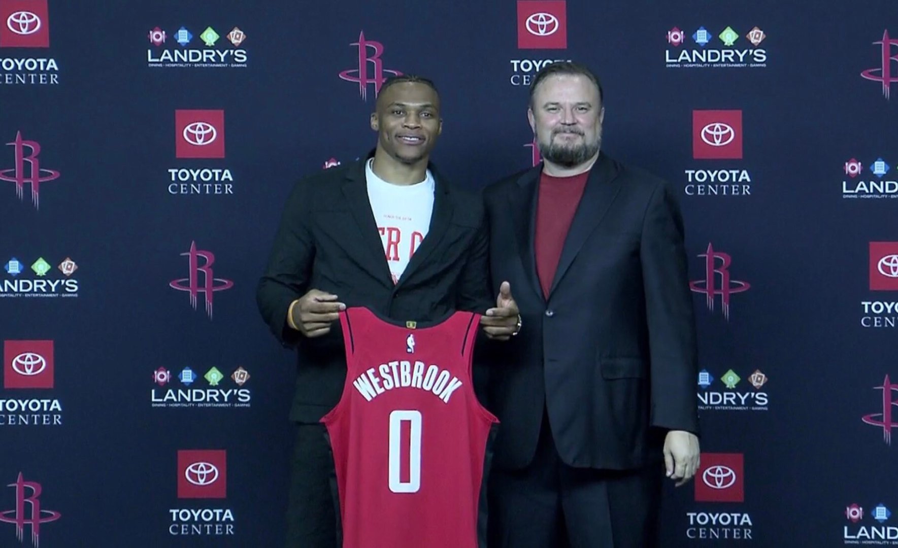 承担拿球与 承担拿球与